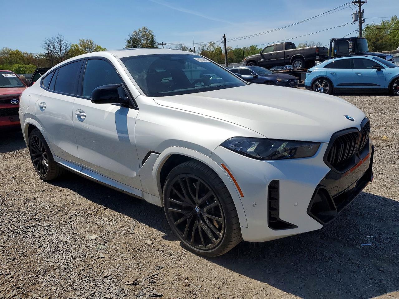 2026 BMW X6 M60I - zdjęcie 4