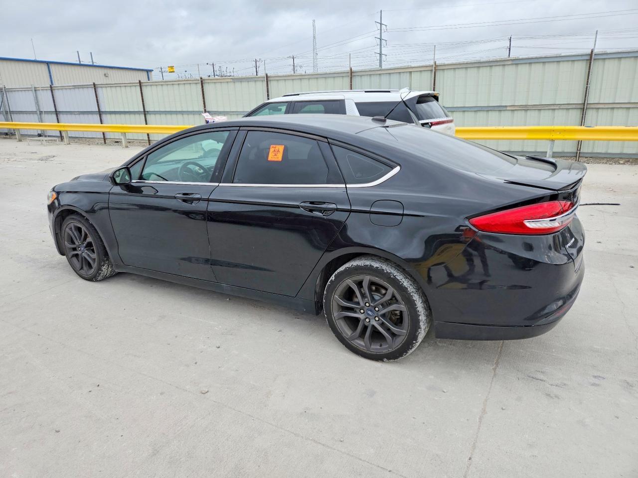2018 Ford Fusion Se - zdjęcie 2