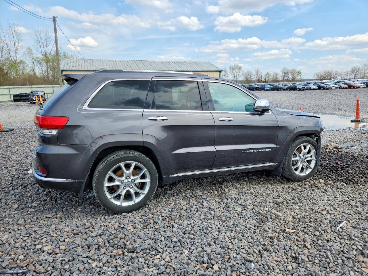2016 Jeep Grand Cherokee Summit - zdjęcie 3