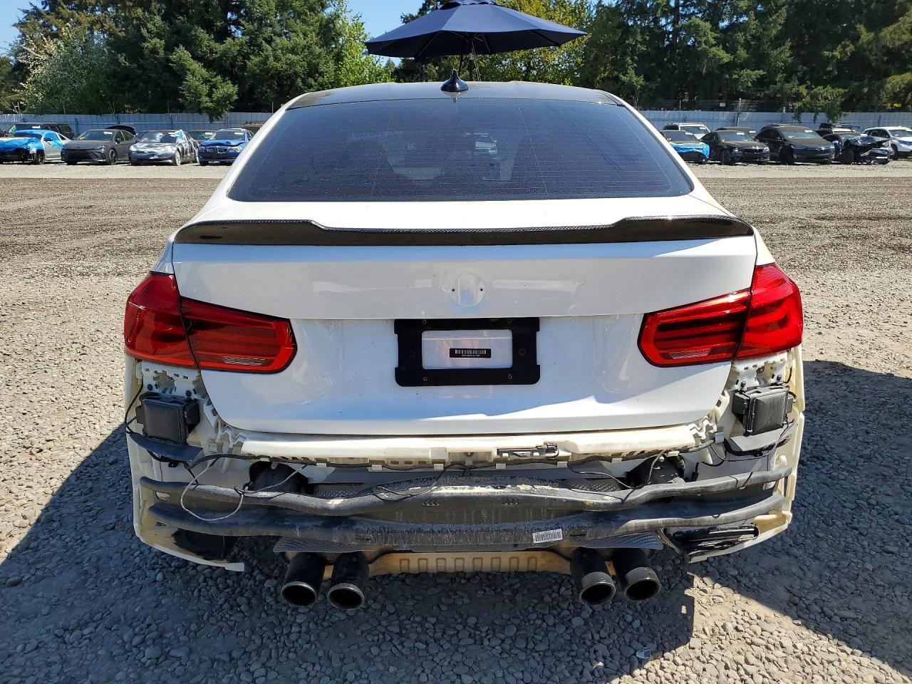 2018 BMW M3 - zdjęcie 6