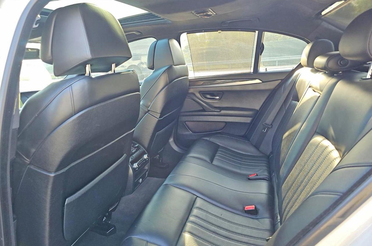 2013 BMW M5 - zdjęcie 6