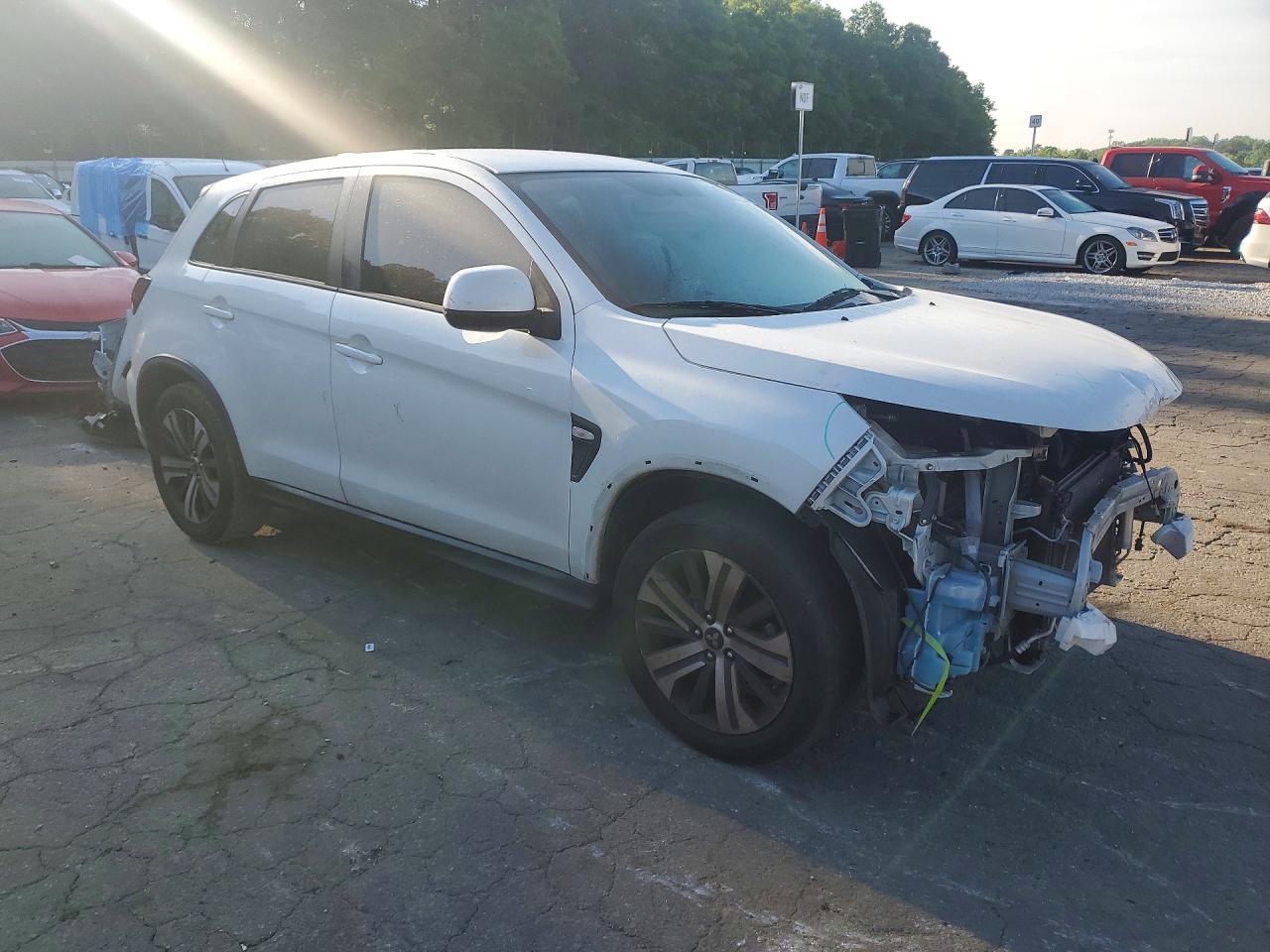 2020 Mitsubishi Outlander Sport Es - zdjęcie 4