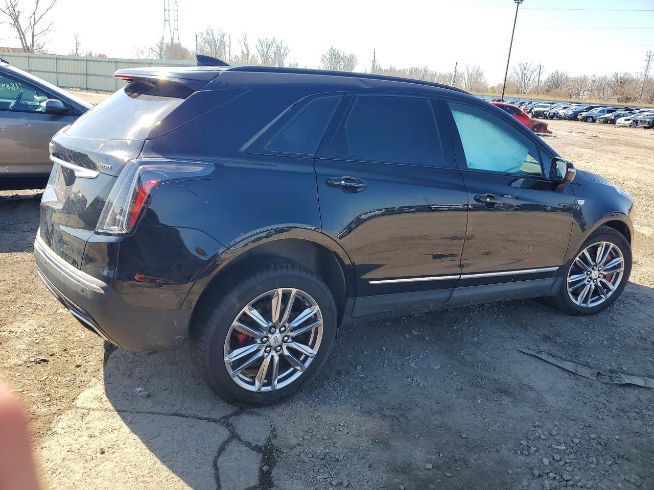 2025 Cadillac Xt5 - zdjęcie 3