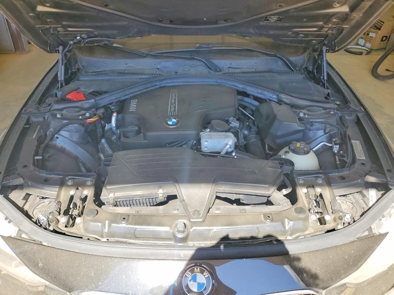 2014 BMW 320 I - zdjęcie 11