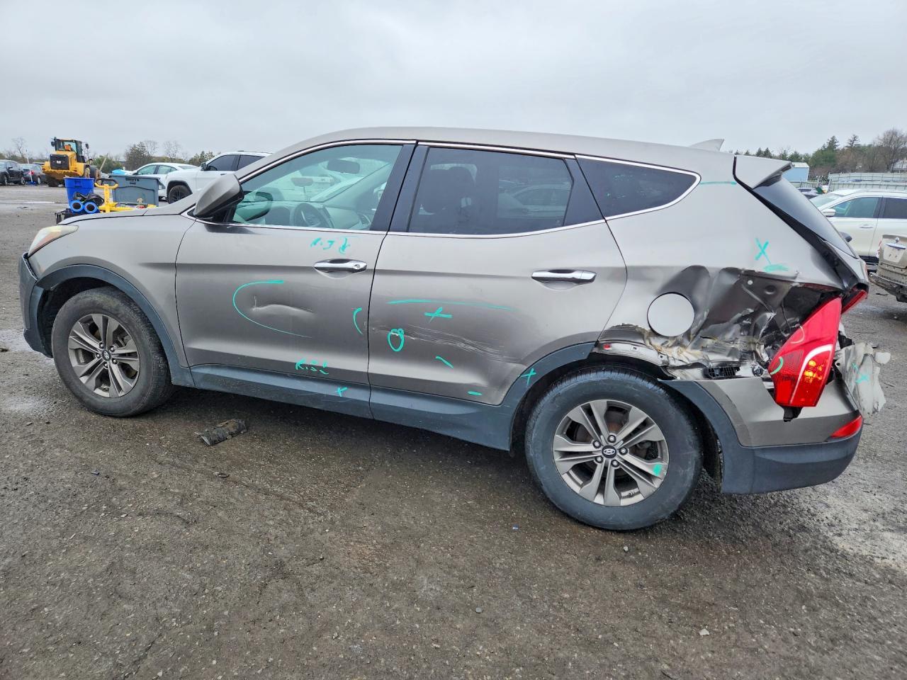 2015 Hyundai Santa Fe Sport 2.4L - zdjęcie 2