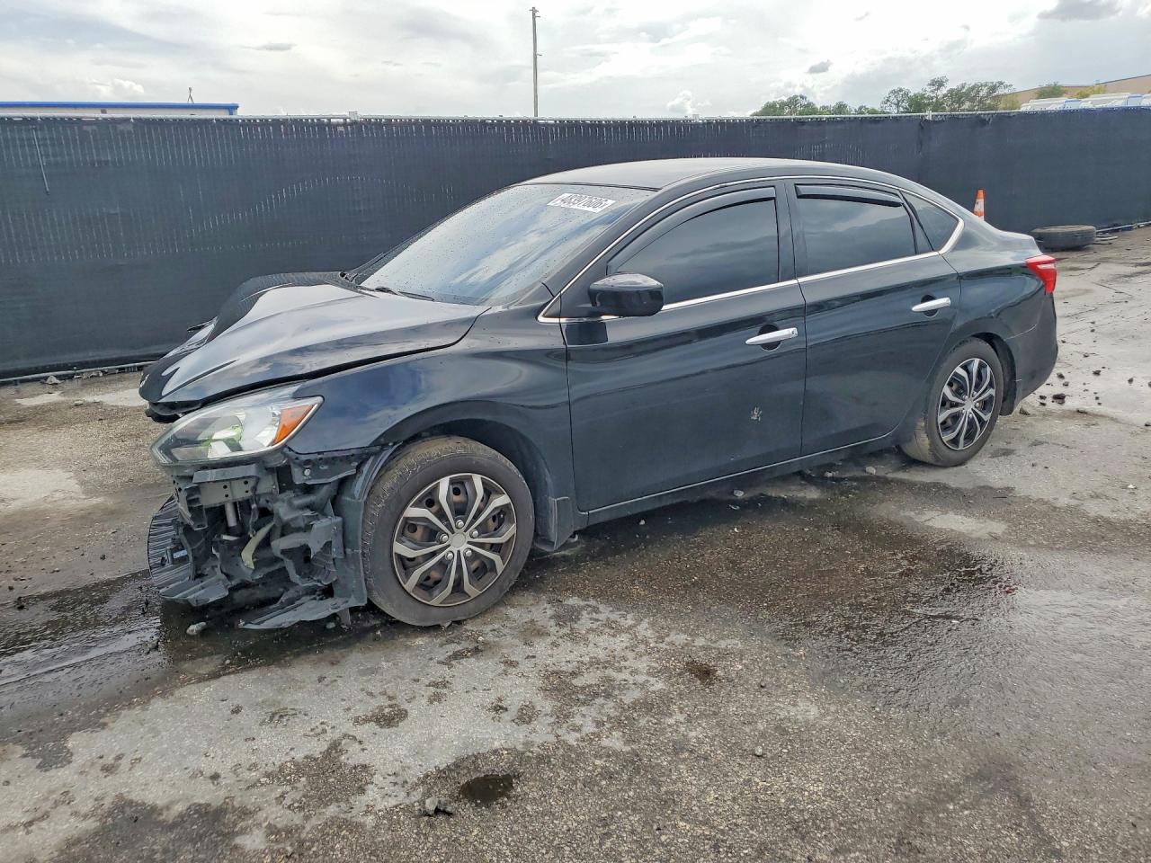 2019 Nissan Sentra S - zdjęcie główne