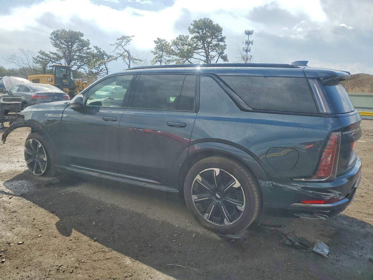 2026 Cadillac Escalade Iq L Sport-2 - zdjęcie 2