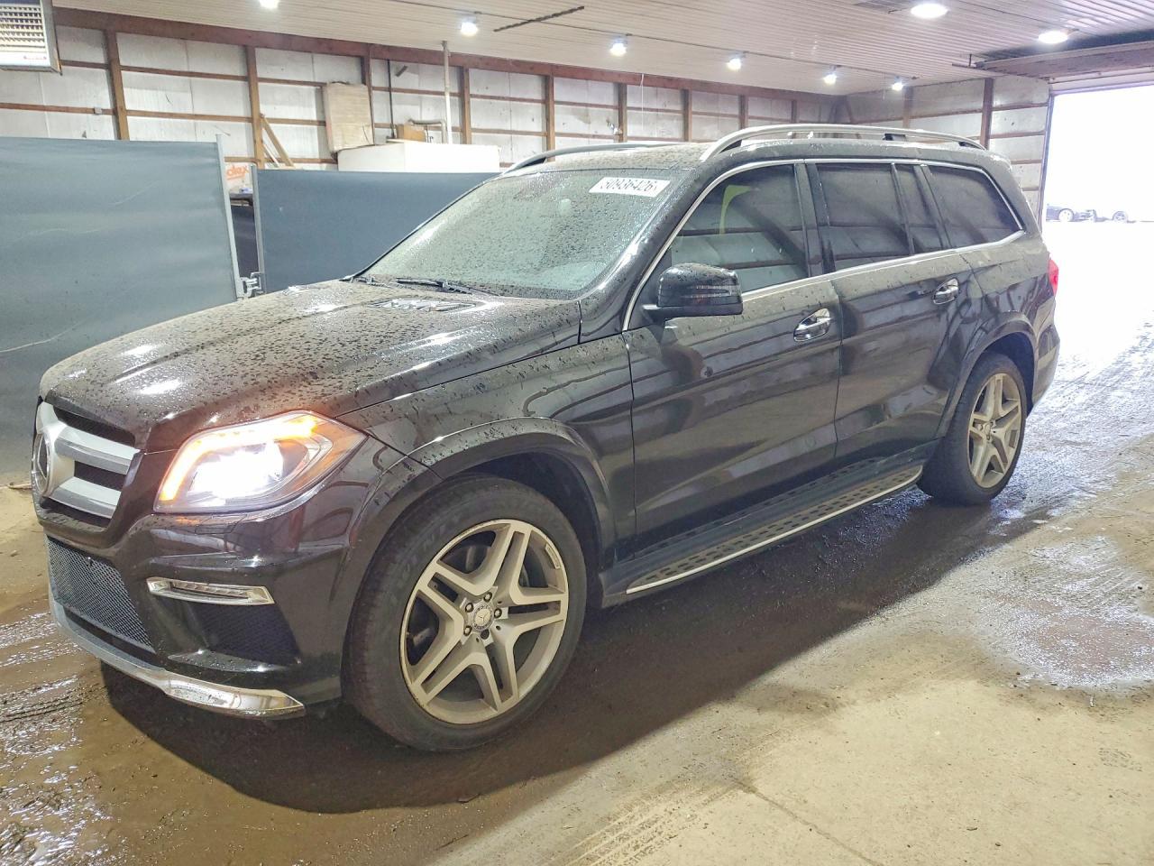 2015 Mercedes-Benz Gl 550 4Matic - zdjęcie główne