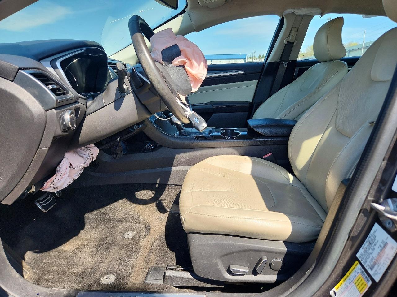 2015 Ford Fusion Titanium - zdjęcie 7