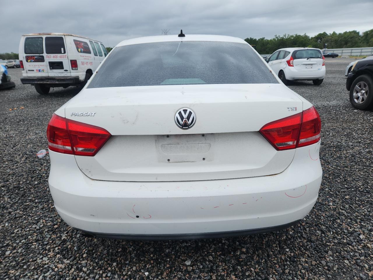 2015 Volkswagen Passat S - zdjęcie 6