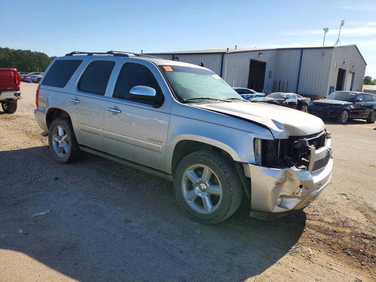 2013 Chevrolet Tahoe C1500 Ltz - zdjęcie 4