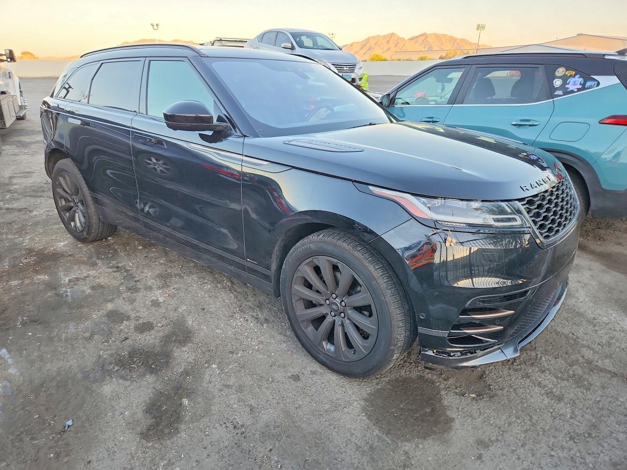 2019 Land Rover Range Rover Velar R-Dynamic Se - zdjęcie 4