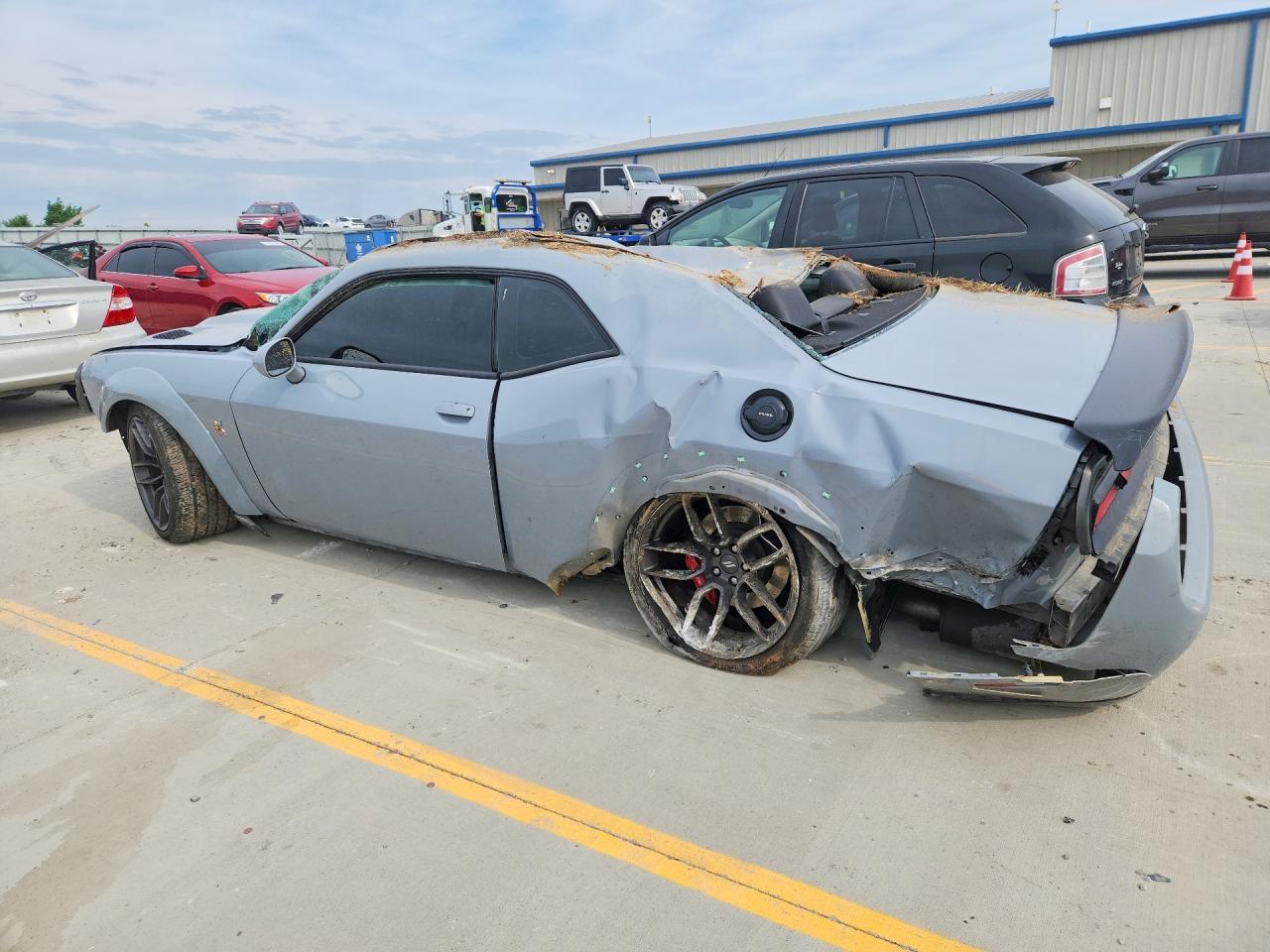 2021 Dodge Challenger R - zdjęcie 2