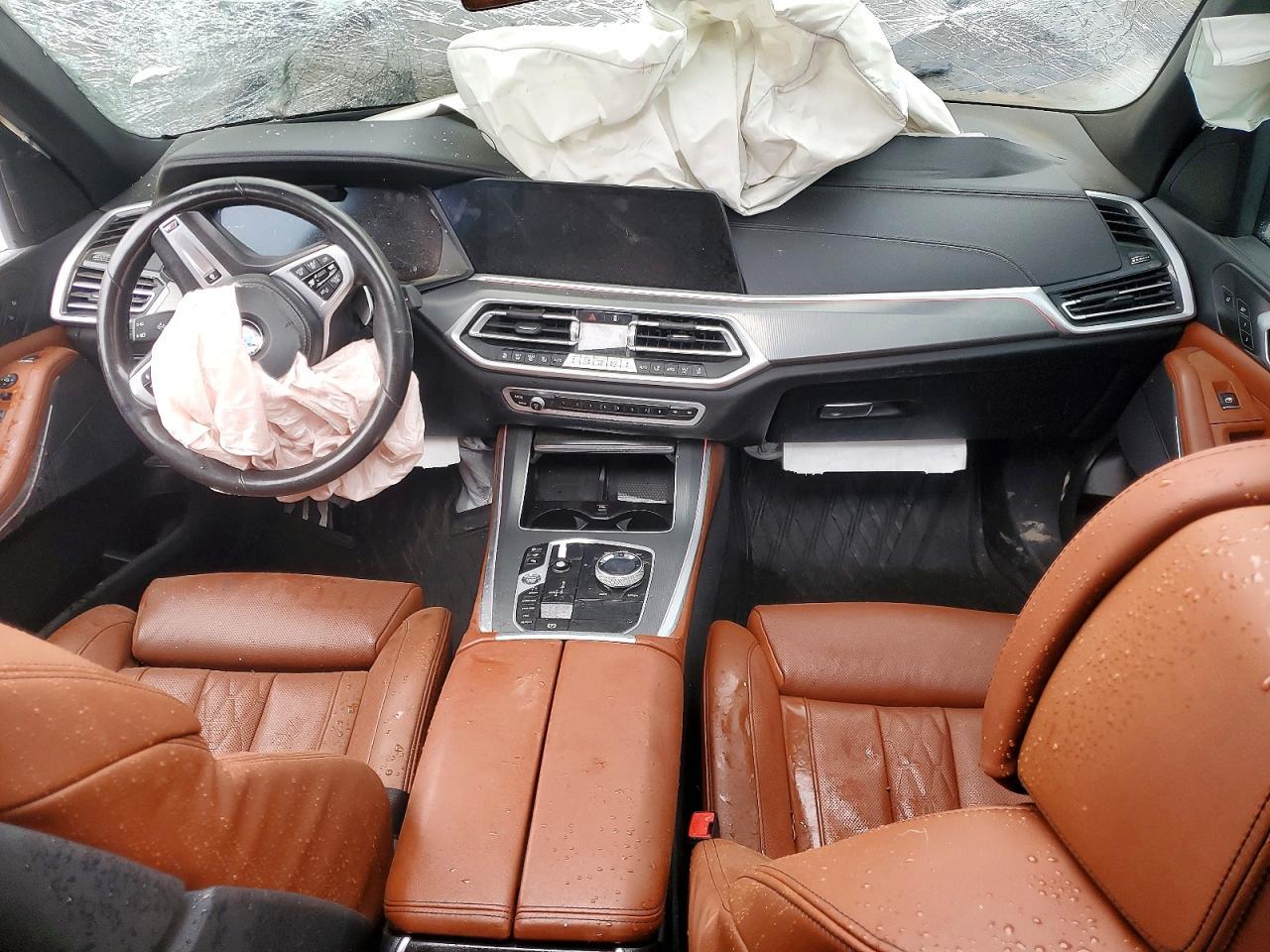 2022 BMW X5 xDrive40I - zdjęcie 8