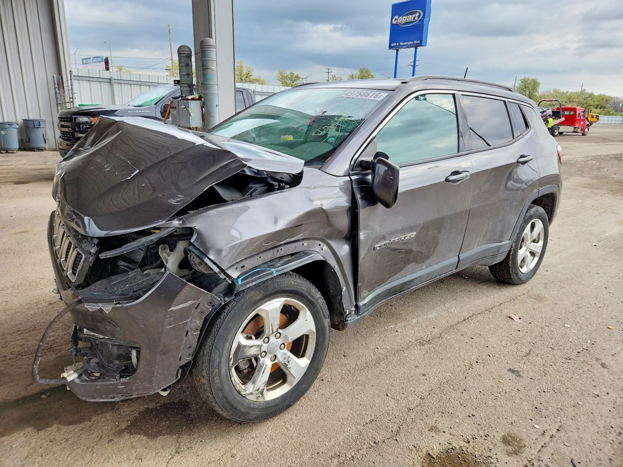 2018 Jeep Compass 4D - zdjęcie główne