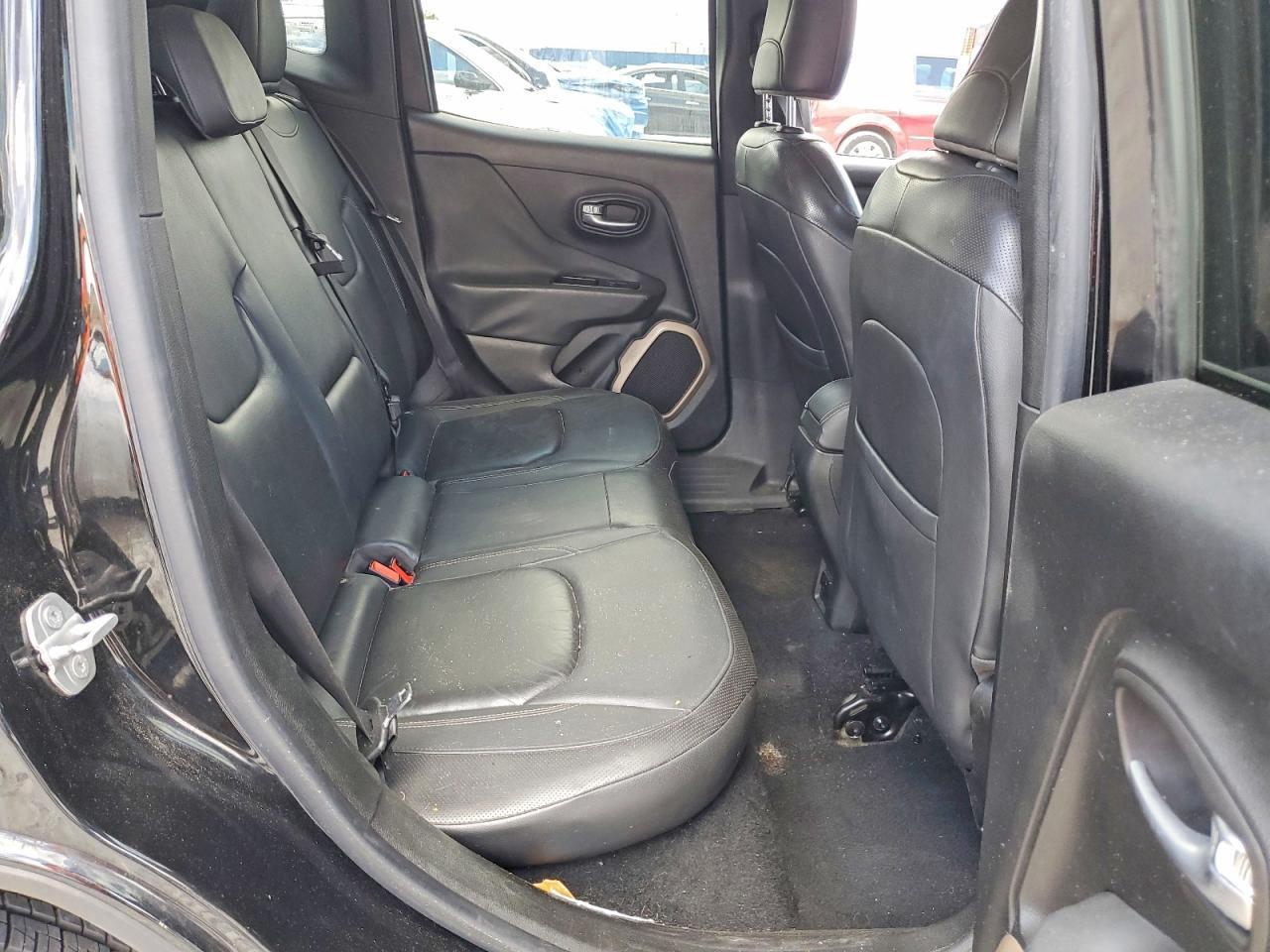 2016 Jeep Renegade Limited - zdjęcie 10