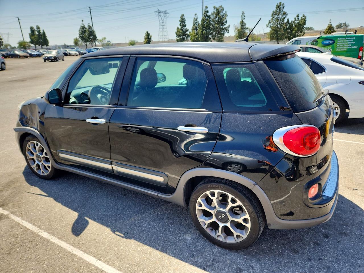 2014 Fiat 500L Trekking - zdjęcie 2