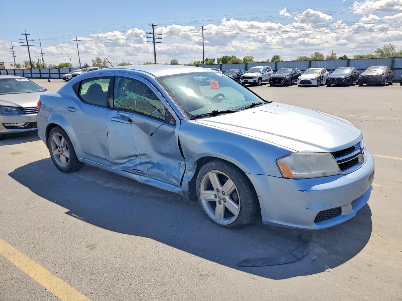 Dodge Avenger - zdjęcie 4