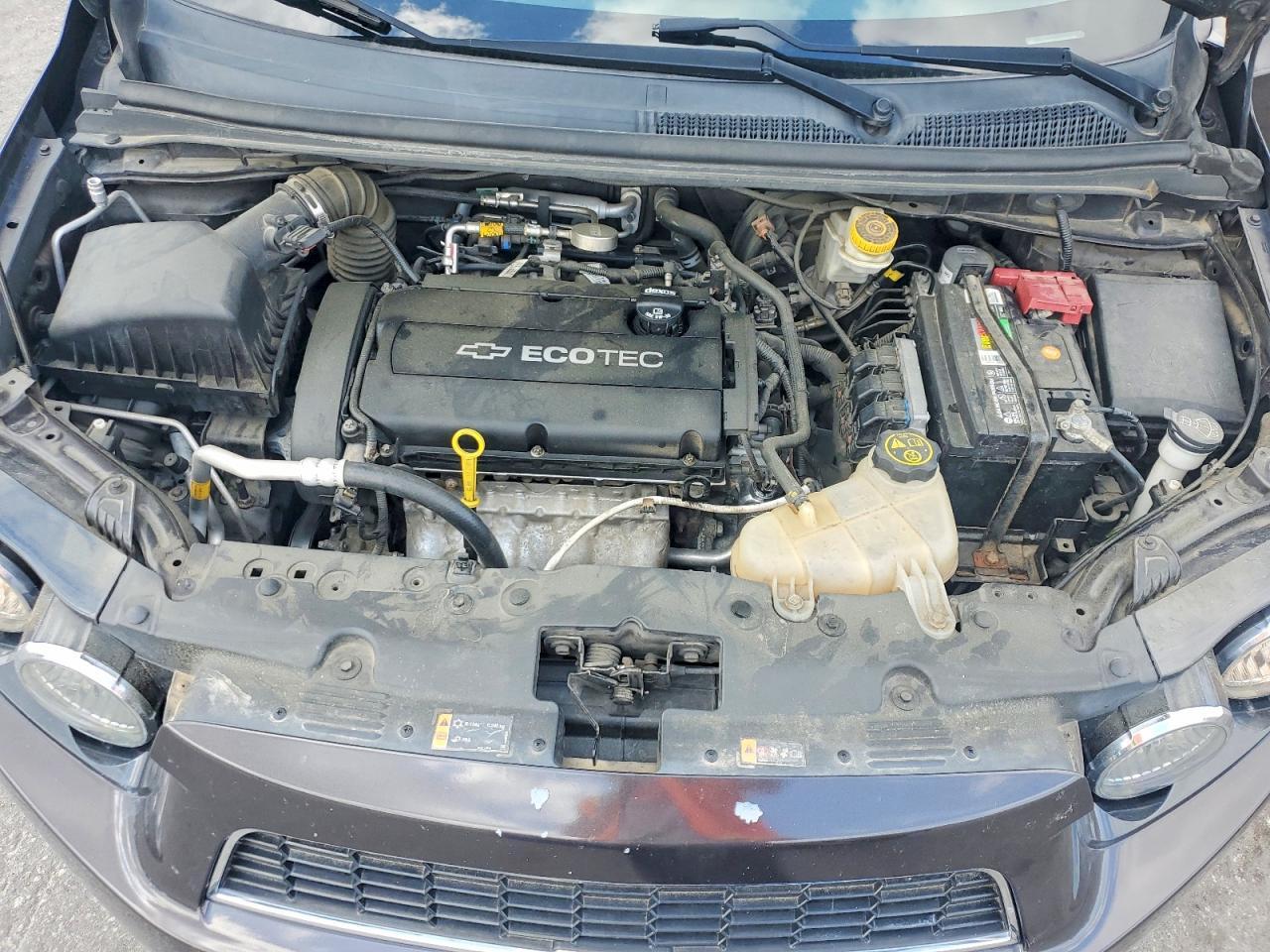 2015 Chevrolet Sonic Lt - zdjęcie 11