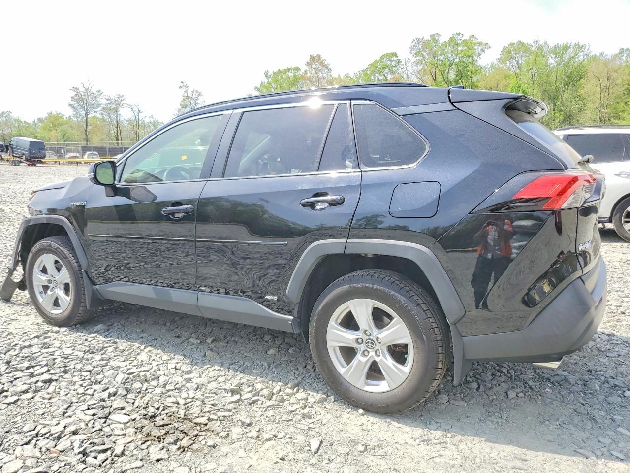 2019 Toyota Rav4 Le - zdjęcie 2