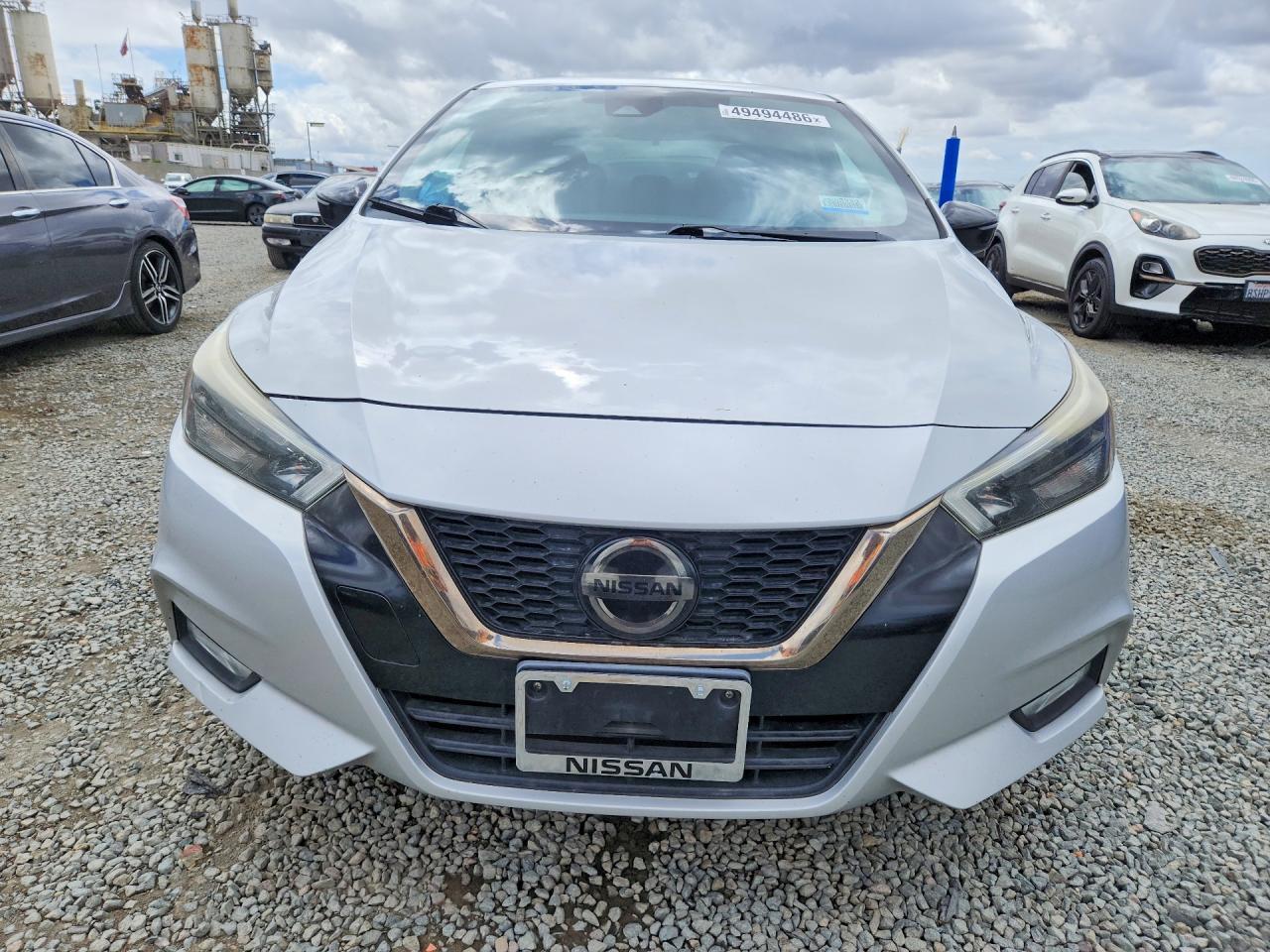 2020 Nissan Versa Sr - zdjęcie 5