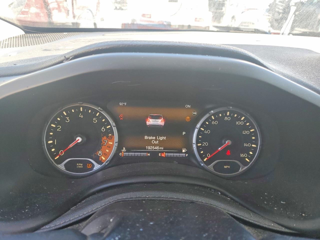 2016 Jeep Renegade Limited - zdjęcie 9