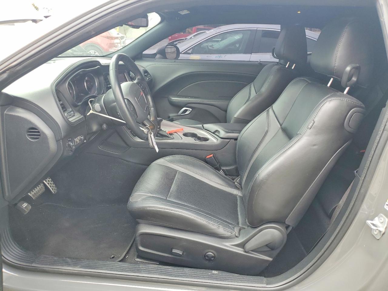 2023 Dodge Challenger Sxt - zdjęcie 7
