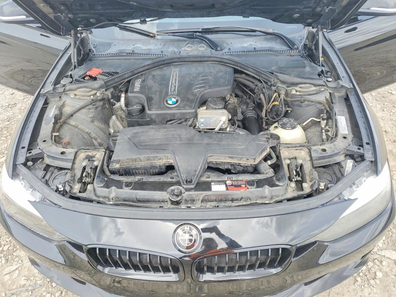2014 BMW 320 I xDrive - zdjęcie 11