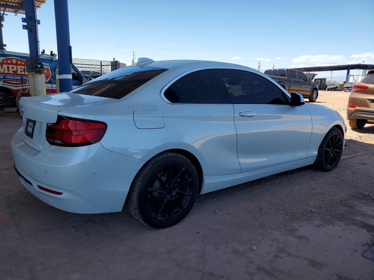 2019 BMW 230Xi - zdjęcie 3