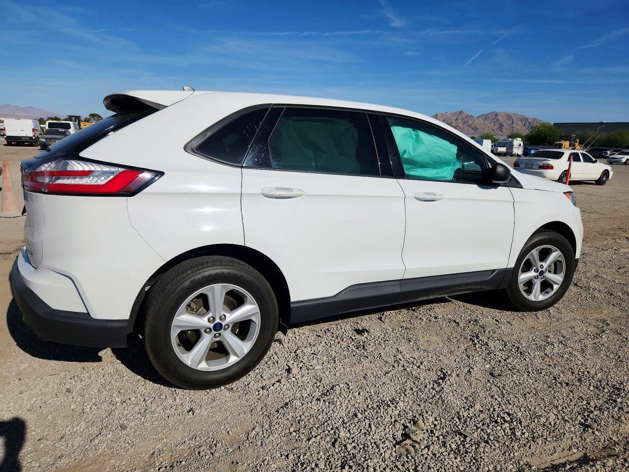 2020 Ford Edge Se - zdjęcie 3