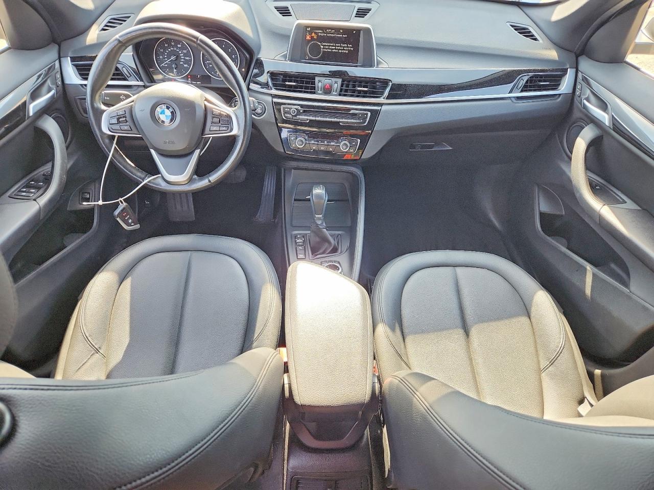 2017 BMW X1 xDrive28I - zdjęcie 8