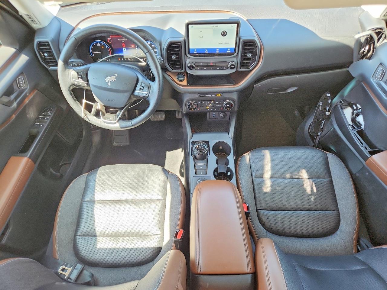 2021 Ford Bronco Sport Outer Banks - zdjęcie 8