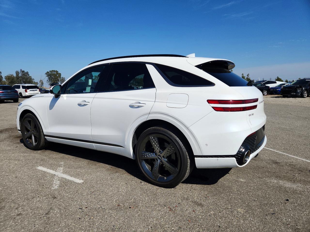 2023 Genesis Gv70 2.5T Standard - zdjęcie 2