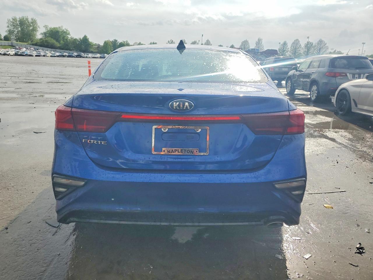 2021 Kia Forte Lxs - zdjęcie 6