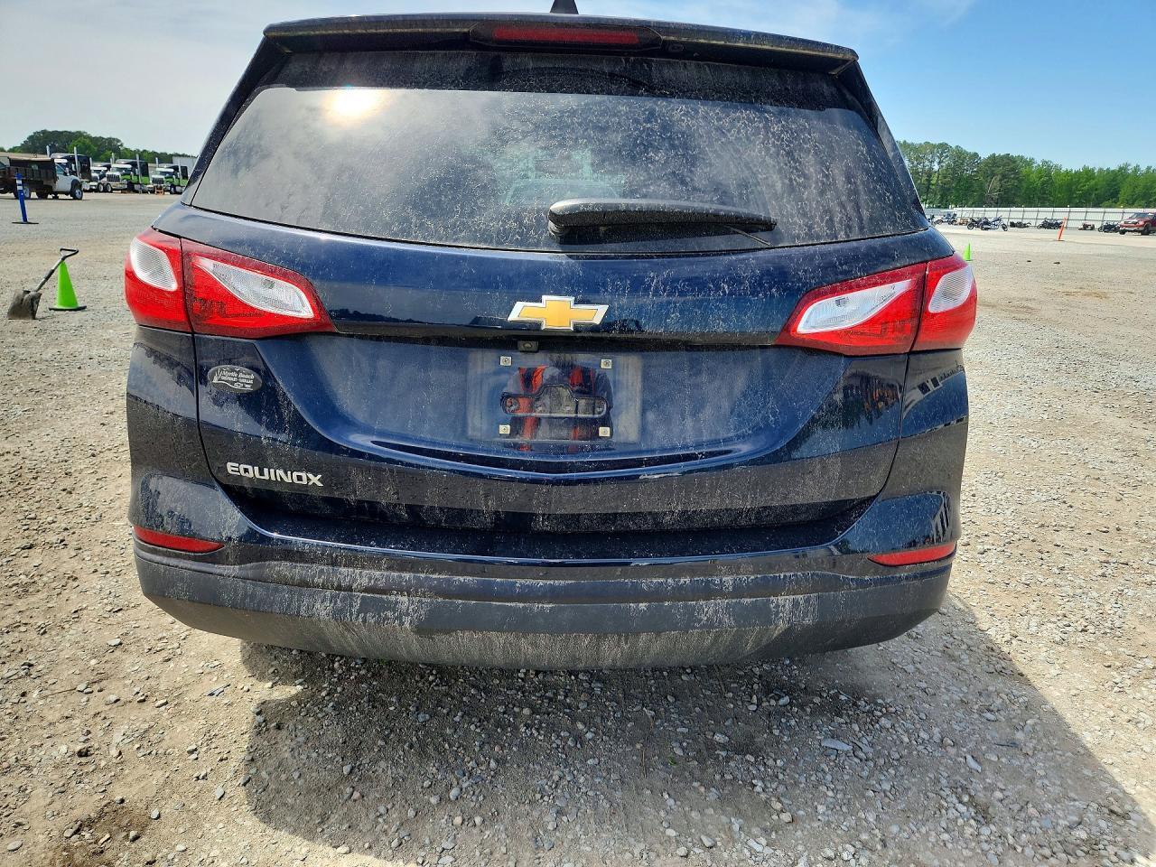 2020 Chevrolet Equinox Ls - zdjęcie 6