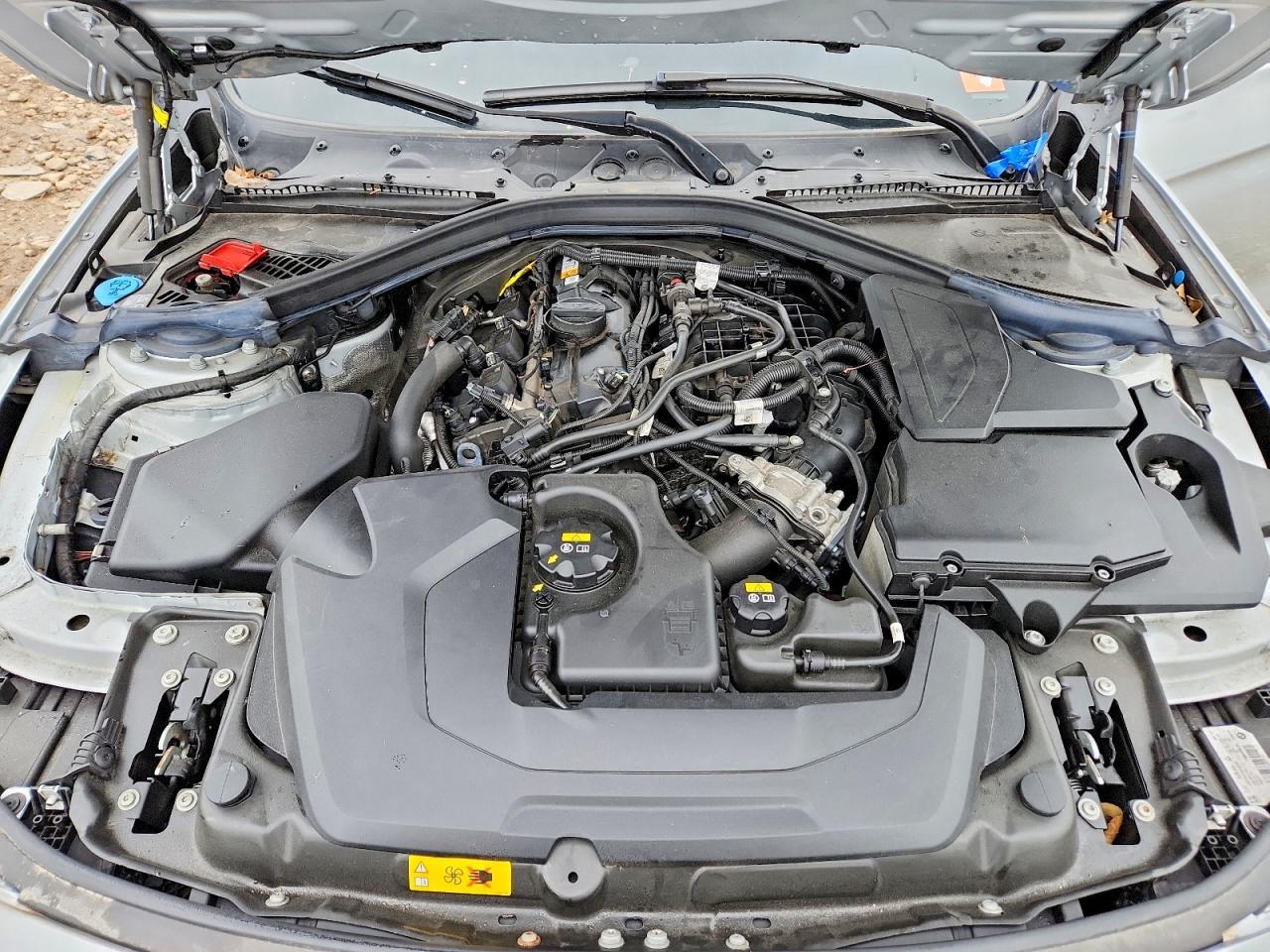 2018 BMW 330E - zdjęcie 11