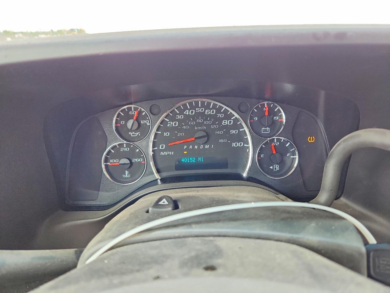 2023 Chevrolet Express G2500 - zdjęcie 9