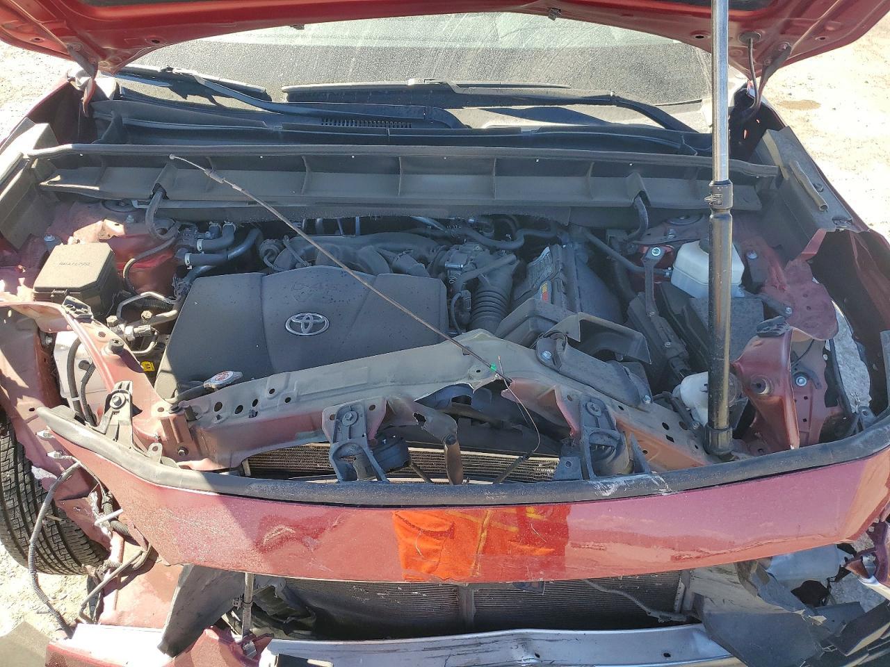 2022 Toyota Highlander Le - zdjęcie 12