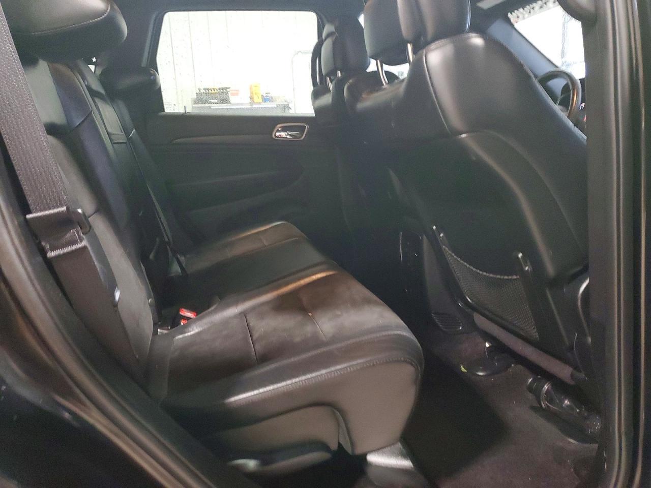 2017 Jeep Grand Cherokee Laredo - zdjęcie 11