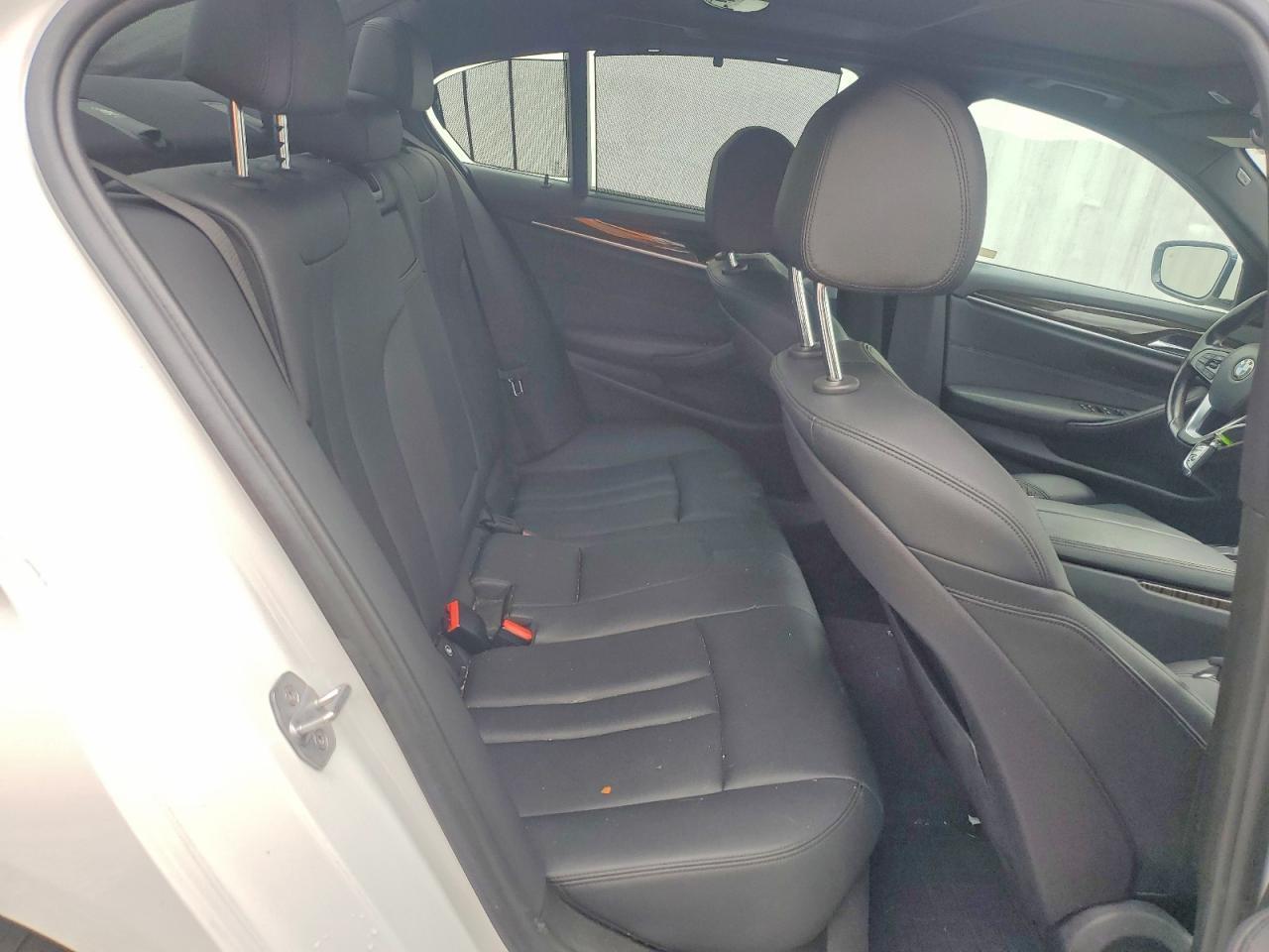 2018 BMW 540 I - zdjęcie 10
