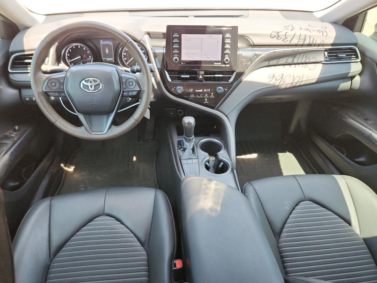 2023 Toyota Camry Se - zdjęcie 8