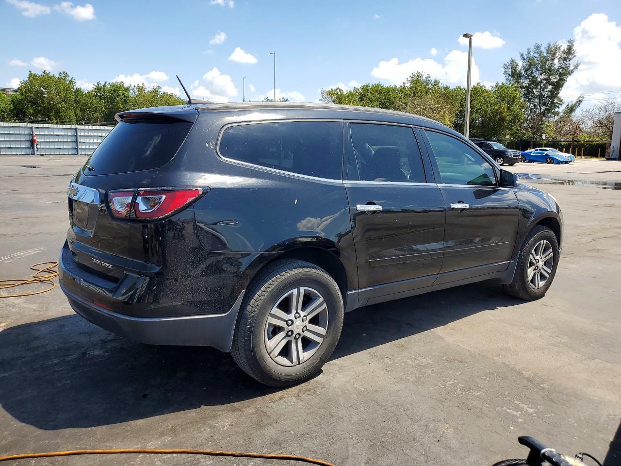2016 Chevrolet Traverse Lt - zdjęcie 3