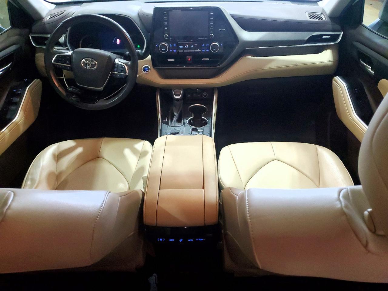 2020 Toyota Highlander Xle - zdjęcie 8