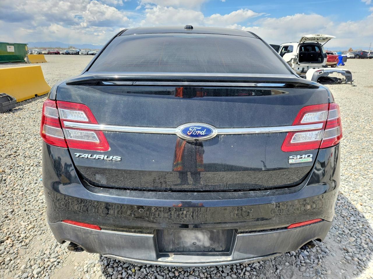 2014 Ford Taurus Sho - zdjęcie 6