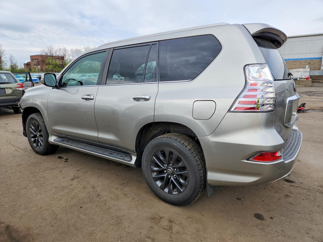2020 Lexus Gx 460 Base - zdjęcie 2