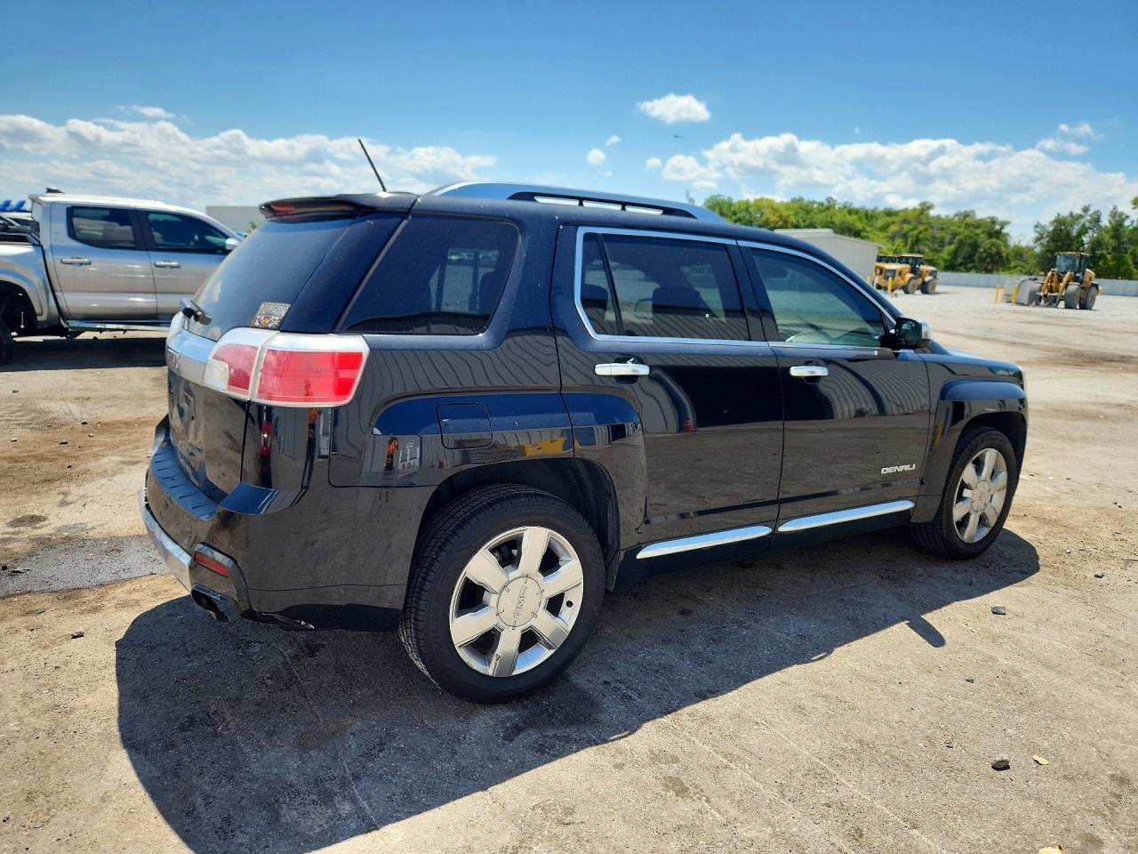 2015 GMC Terrain Denali - zdjęcie 3