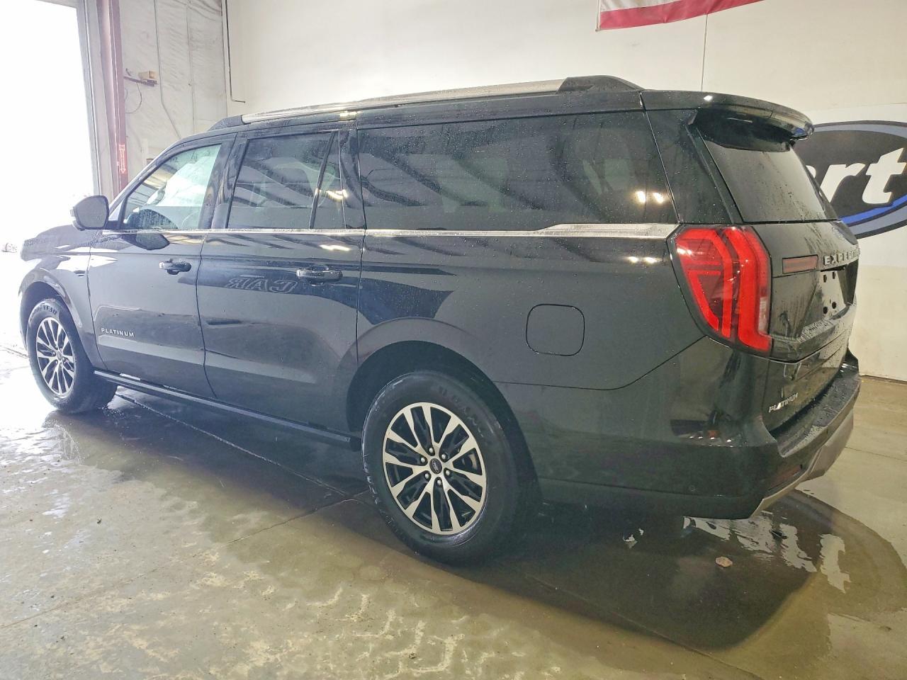 2025 Ford Expedition Max Platinum - zdjęcie 2