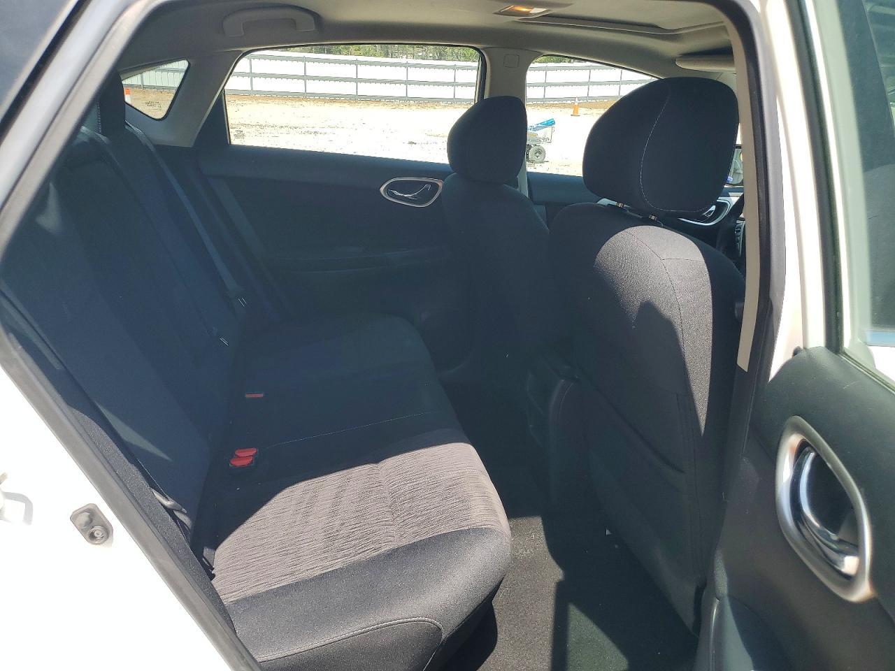 2015 Nissan Sentra Sv - zdjęcie 10