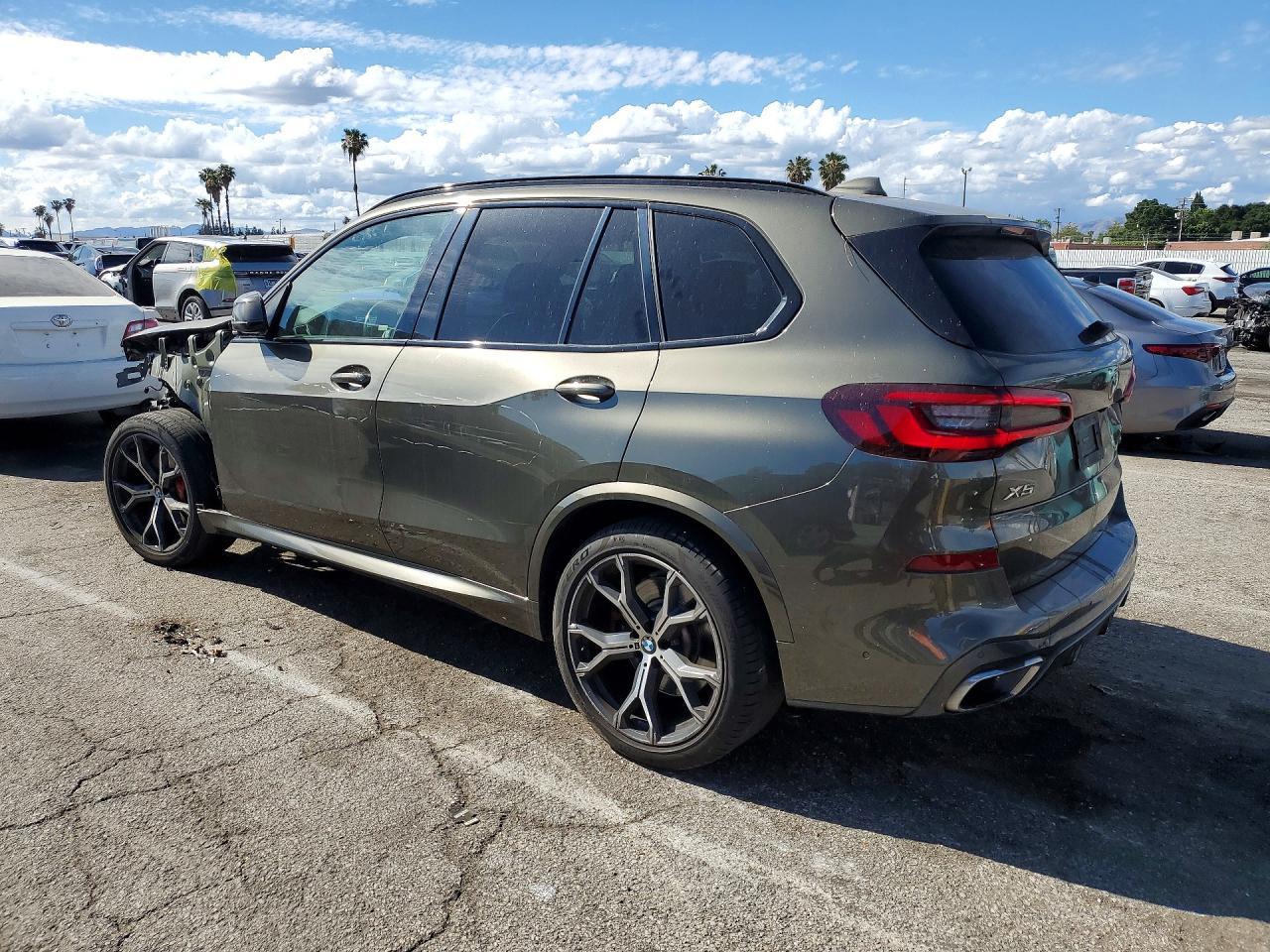 2021 BMW X5 Sdrive 40I - zdjęcie 2
