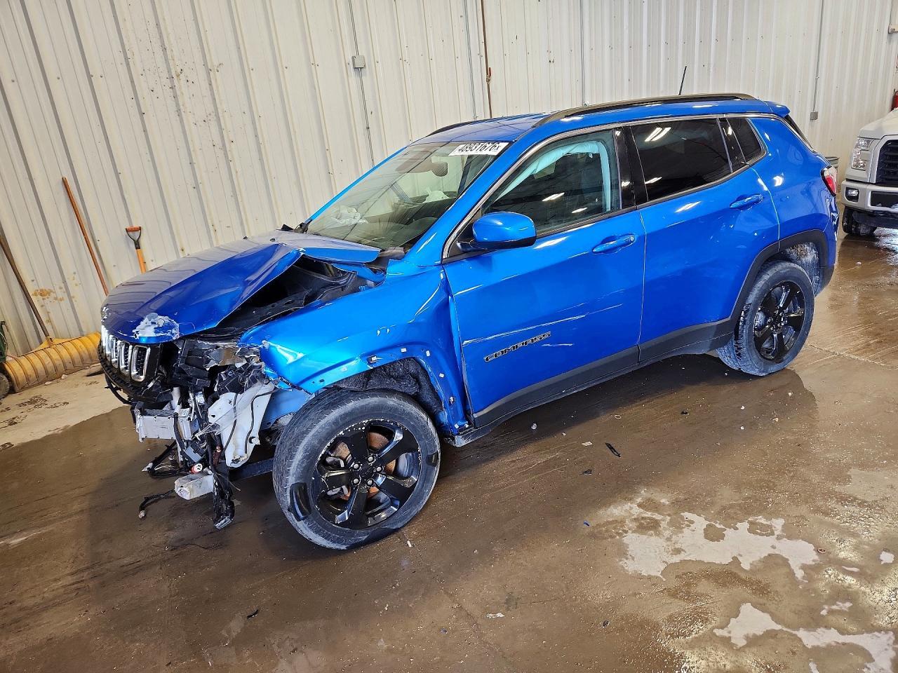 2018 Jeep Compass Latitude - zdjęcie główne